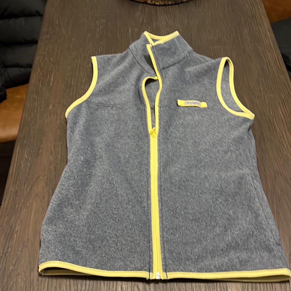 Columbia Brand Vest XS
